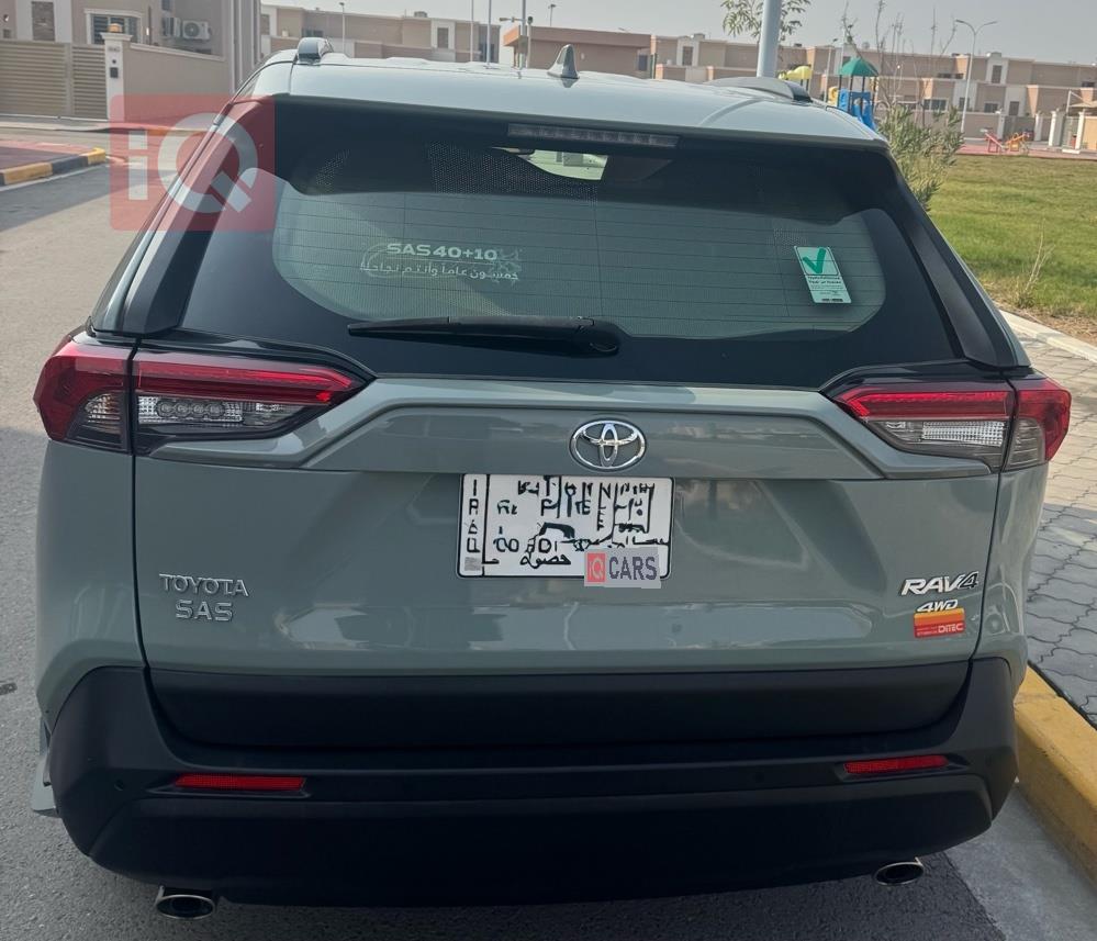 تويوتا راف 4